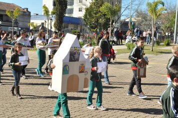 Foto - Caminhada Cívica em homenagem à Patria e aos 55 anos de Anta Gorda