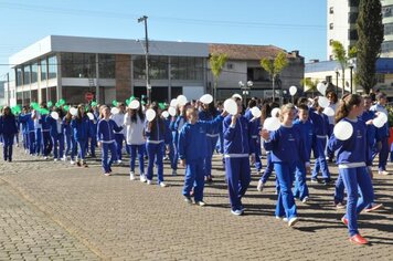 Foto - Caminhada Cívica em homenagem à Patria e aos 55 anos de Anta Gorda