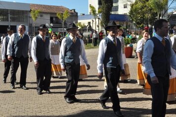 Foto - Caminhada Cívica em homenagem à Patria e aos 55 anos de Anta Gorda