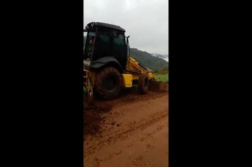 Vala para canalização de água foi aberta