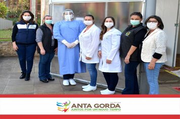 Madalena avalia de forma eficiente trabalho da equipe que atua no enfrentamento da Covid-19