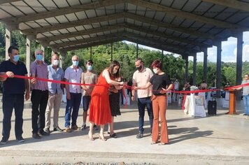 Pórtico e Ginásio são inaugurados