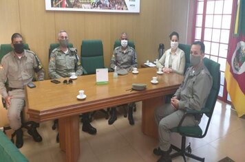 Alto Comando do CROP de Lajeado esteve visitando o Gabinete da Prefeita Madalena