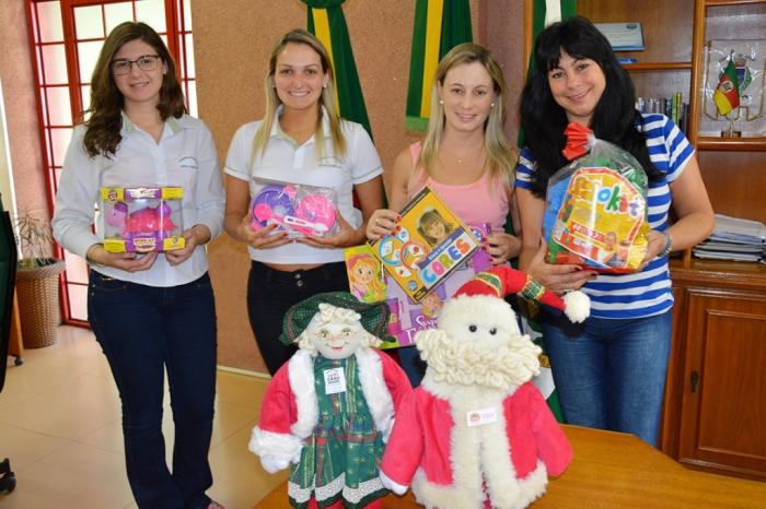Administração conquista brinquedos junto à Receita Federal para distribuir às crianças na Noite Nata