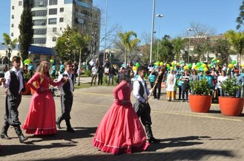 Foto - Caminhada Cívica em homenagem à Patria e aos 55 anos de Anta Gorda