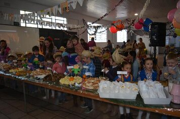 Foto - 1ª Quermesse Beneficente da Biblioteca Pública Cecília Meireles