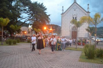 Foto - Festa em honra aos Santos Reis