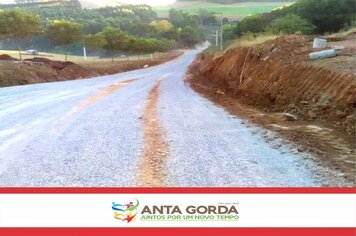 Obras realizam recuperações e melhorias